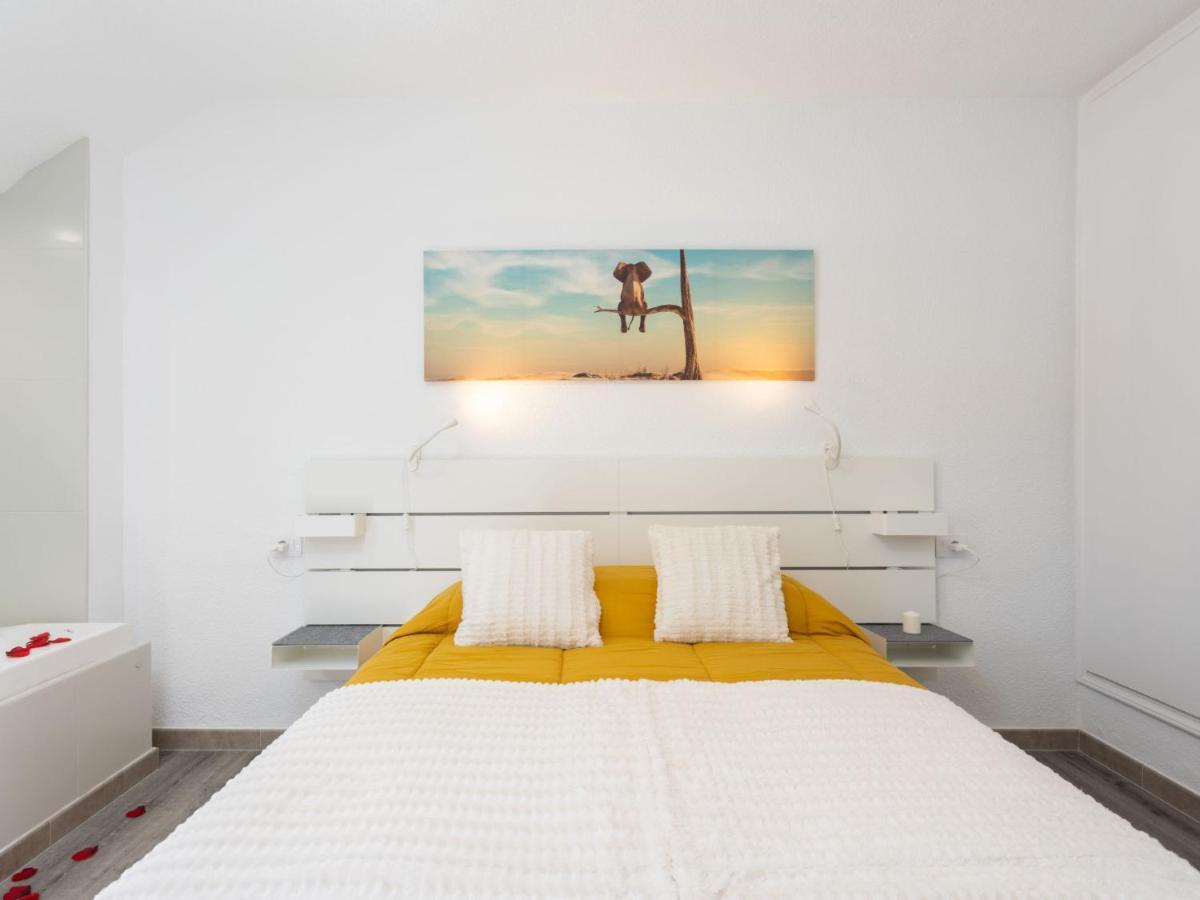 Apartment Deluxe Altemar By Interhome Playa de las Americas  Luaran gambar