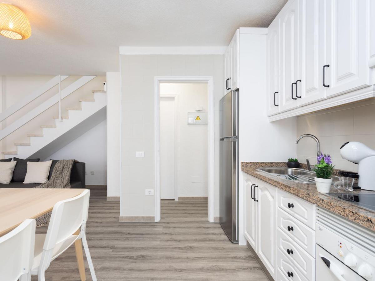 Apartment Deluxe Altemar By Interhome Playa de las Americas  Luaran gambar